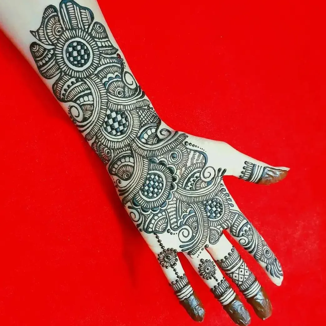 Latest Arabic Mehndi Design for Front Hand - K4 Fashion | Mehndi designs  front hand, Latest mehndi designs, Simple mehndi designs