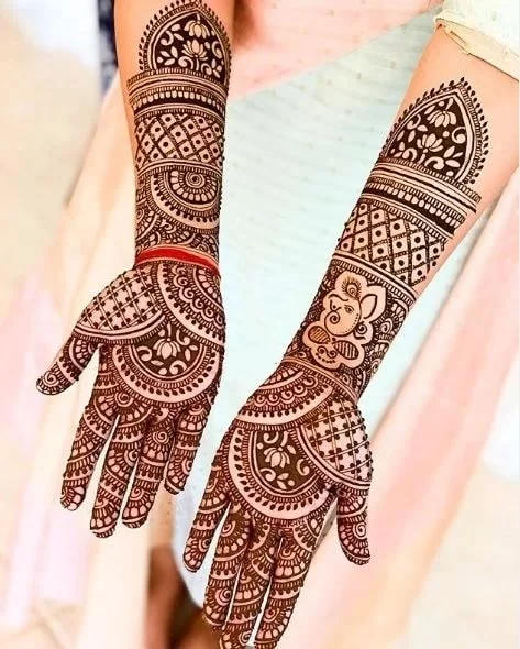Full Hand Dulhan Mehndi Design