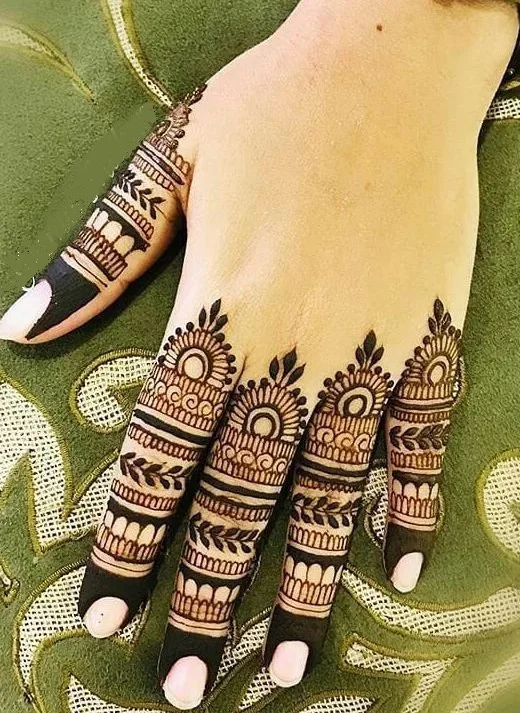 Top 5 Heavy Bridal Finger Mehndi Design for Teej | Most Stylish Finger  Mehndi Design | Finger Mehndi - YouTube